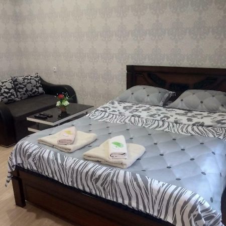 Emi&Mari Apartment Тбилиси Екстериор снимка