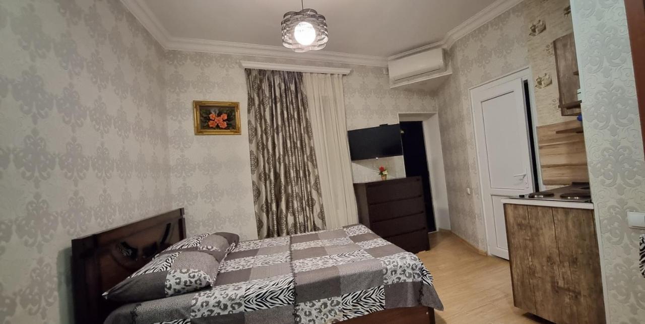 Emi&Mari Apartment Тбилиси Екстериор снимка