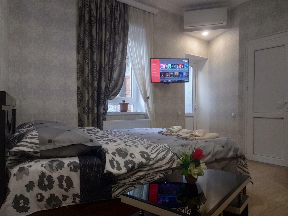 Emi&Mari Apartment Тбилиси Екстериор снимка